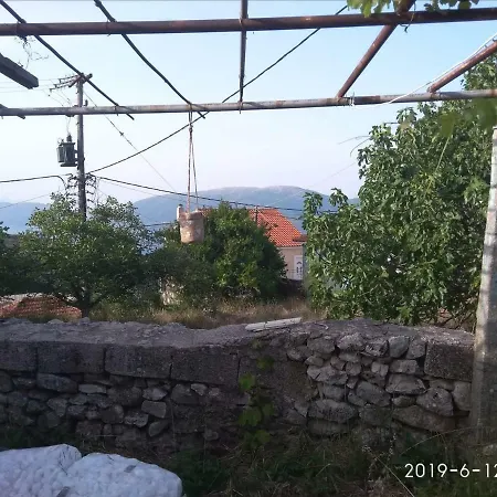 Hébergement de vacances Eva 2 *